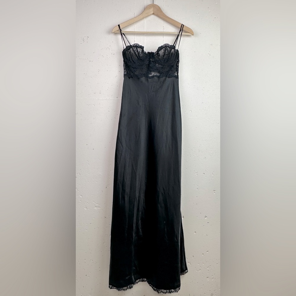 Vintage 90’s Victoria’s Secret Satin & Lace Slip Dress mirror palais inspo